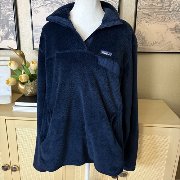 Patagonia Sweaters - PATAGONIA Women's Re-Tool Half-Snap Navy Pullover Sherpa size XL
